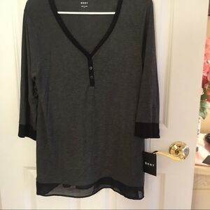 NWT. DNKY  Women’s Pajama Top  Sz MED